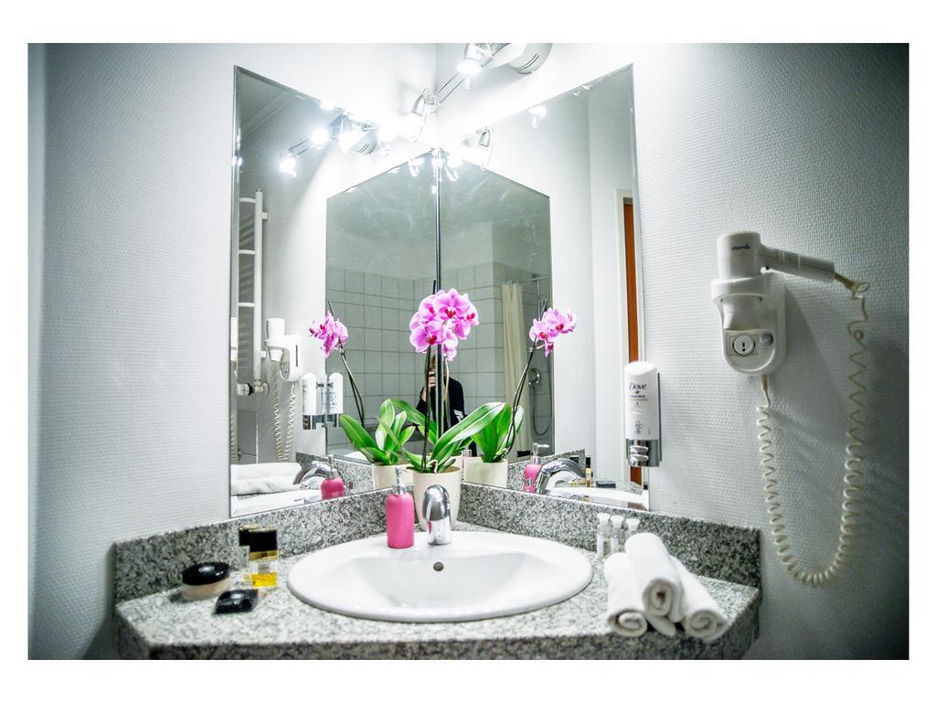 Hotel Fenix Jelenia Góra Chambre photo