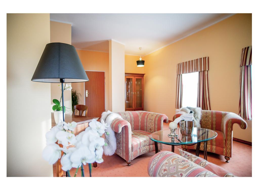 Hotel Fenix Jelenia Góra Chambre photo