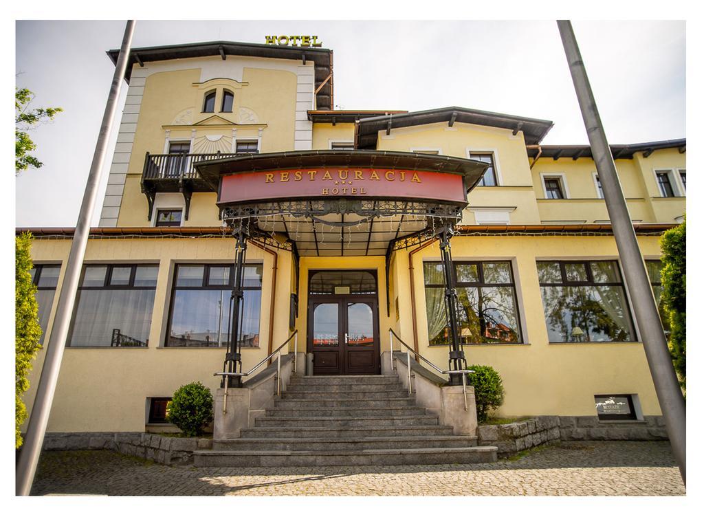 Hotel Fenix Jelenia Góra Extérieur photo