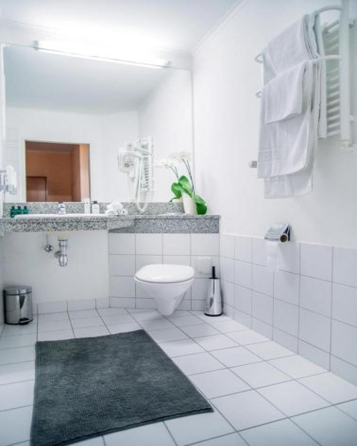 Hotel Fenix Jelenia Góra Extérieur photo